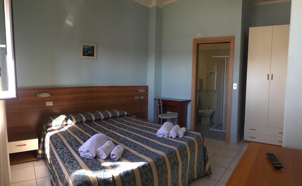 Hotel Acapulco Viserbella di Rimini 外观 照片