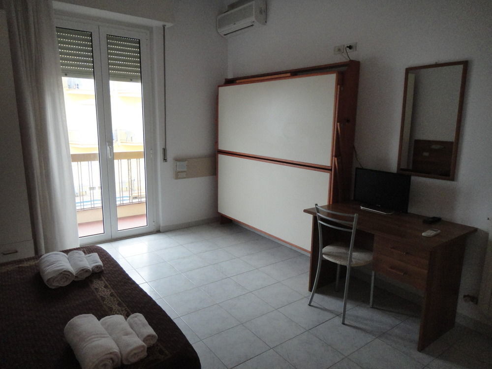 Hotel Acapulco Viserbella di Rimini 外观 照片