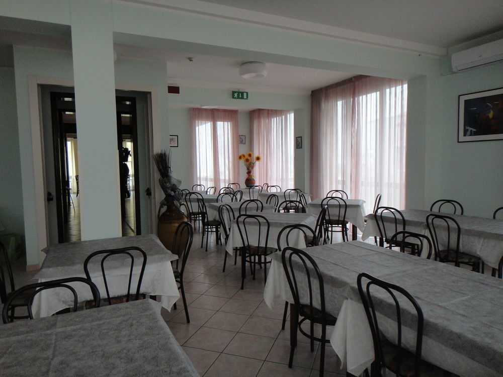 Hotel Acapulco Viserbella di Rimini 外观 照片