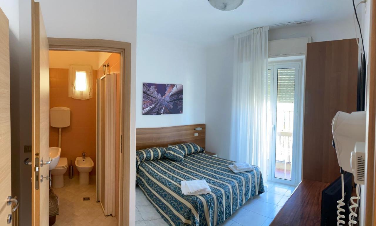 Hotel Acapulco Viserbella di Rimini 外观 照片