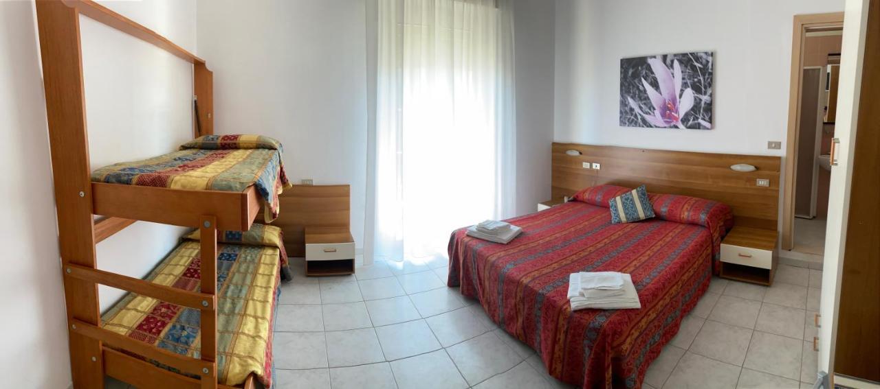 Hotel Acapulco Viserbella di Rimini 外观 照片